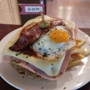 Milanesa Napolitana para 1 con fritas + ref de 500 cc